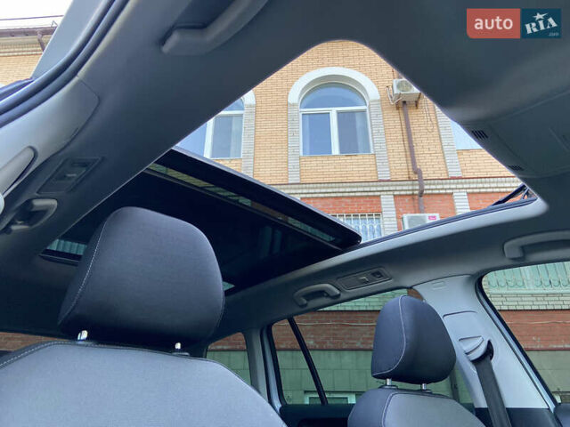 Белый Фольксваген Гольф, объемом двигателя 1.6 л и пробегом 233 тыс. км за 13599 $, фото 95 на Automoto.ua