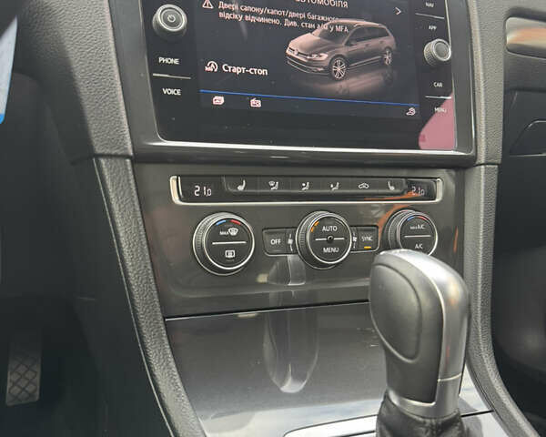 Білий Фольксваген Гольф, об'ємом двигуна 2 л та пробігом 192 тис. км за 14999 $, фото 15 на Automoto.ua