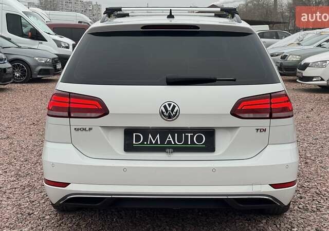 Білий Фольксваген Гольф, об'ємом двигуна 1.6 л та пробігом 281 тис. км за 11600 $, фото 9 на Automoto.ua