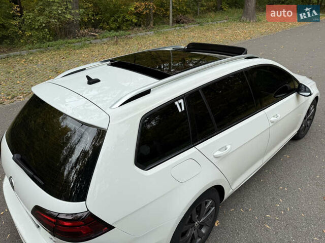 Білий Фольксваген Гольф, об'ємом двигуна 1.8 л та пробігом 119 тис. км за 14950 $, фото 2 на Automoto.ua