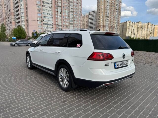 Білий Фольксваген Гольф, об'ємом двигуна 1.8 л та пробігом 0 тис. км за 12900 $, фото 4 на Automoto.ua