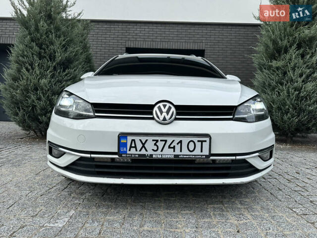 Білий Фольксваген Гольф, об'ємом двигуна 1.8 л та пробігом 119 тис. км за 14950 $, фото 12 на Automoto.ua