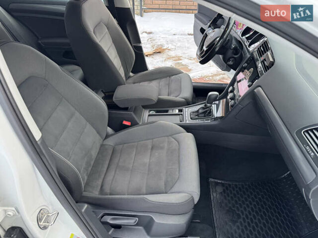 Білий Фольксваген Гольф, об'ємом двигуна 1.6 л та пробігом 290 тис. км за 11990 $, фото 29 на Automoto.ua