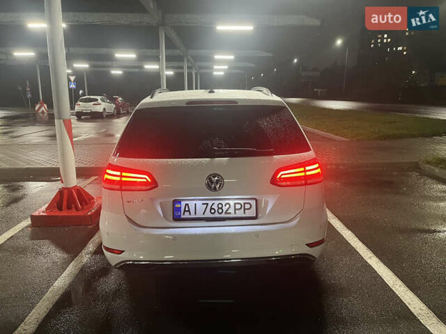 Белый Фольксваген Гольф, объемом двигателя 1.97 л и пробегом 216 тыс. км за 16900 $, фото 16 на Automoto.ua
