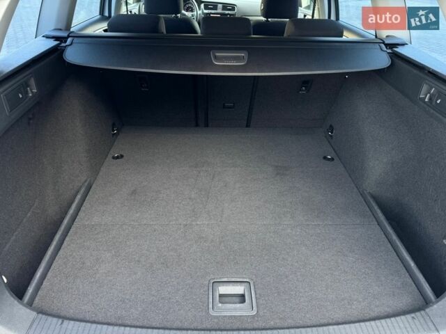 Белый Фольксваген Гольф, объемом двигателя 1.6 л и пробегом 231 тыс. км за 12999 $, фото 47 на Automoto.ua