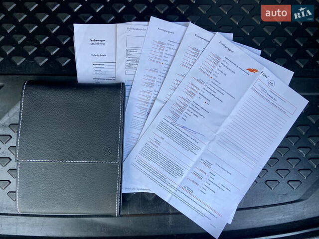 Белый Фольксваген Гольф, объемом двигателя 1.6 л и пробегом 233 тыс. км за 13599 $, фото 107 на Automoto.ua