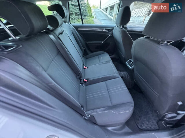 Белый Фольксваген Гольф, объемом двигателя 1.97 л и пробегом 352 тыс. км за 14999 $, фото 27 на Automoto.ua