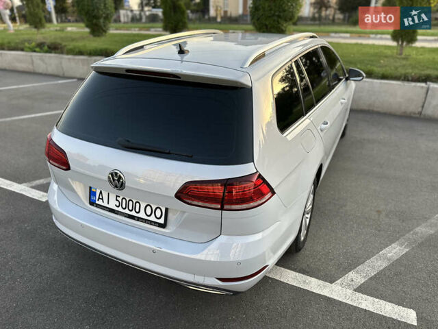 Белый Фольксваген Гольф, объемом двигателя 1.97 л и пробегом 182 тыс. км за 16150 $, фото 24 на Automoto.ua