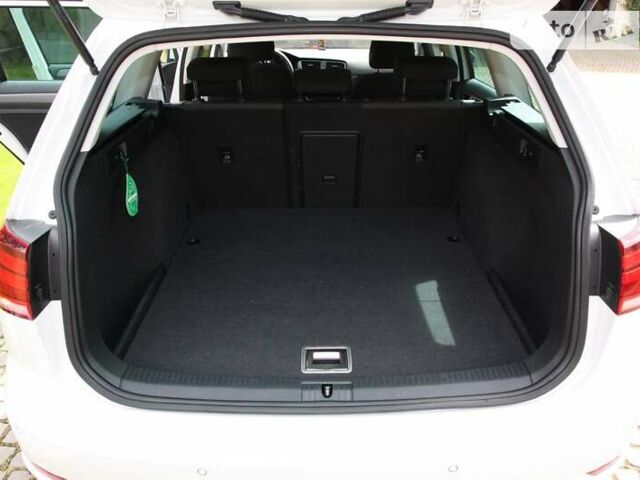 Білий Фольксваген Гольф, об'ємом двигуна 1.6 л та пробігом 213 тис. км за 14500 $, фото 26 на Automoto.ua