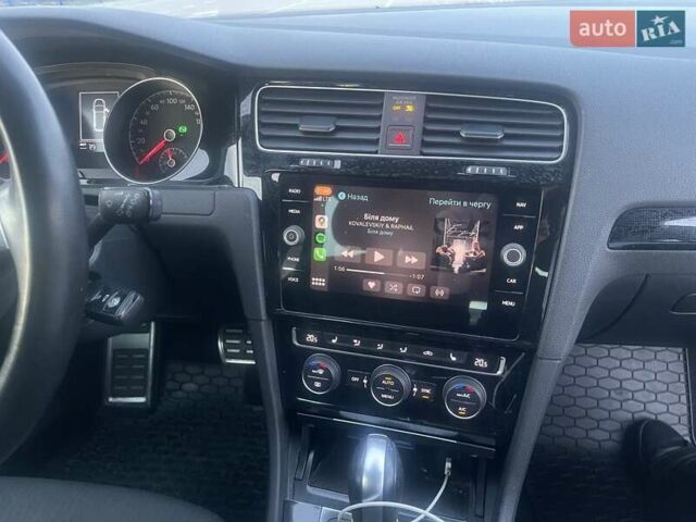 Білий Фольксваген Гольф, об'ємом двигуна 1.6 л та пробігом 216 тис. км за 13900 $, фото 9 на Automoto.ua