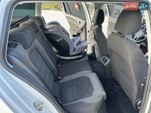 Білий Фольксваген Гольф, об'ємом двигуна 2 л та пробігом 199 тис. км за 17200 $, фото 15 на Automoto.ua