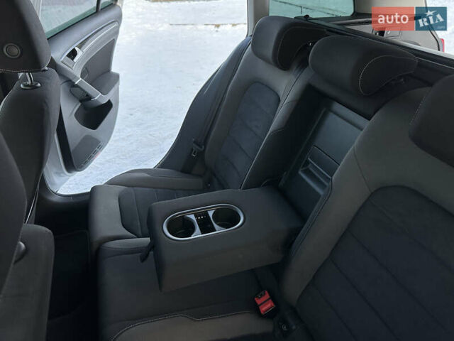 Білий Фольксваген Гольф, об'ємом двигуна 1.97 л та пробігом 185 тис. км за 15950 $, фото 26 на Automoto.ua