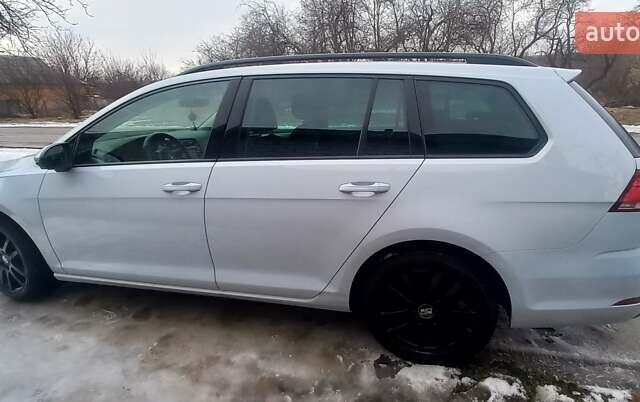 Білий Фольксваген Гольф, об'ємом двигуна 1.6 л та пробігом 264 тис. км за 12500 $, фото 2 на Automoto.ua