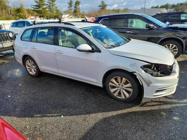 Білий Фольксваген Гольф, об'ємом двигуна 1.8 л та пробігом 185 тис. км за 7000 $, фото 3 на Automoto.ua