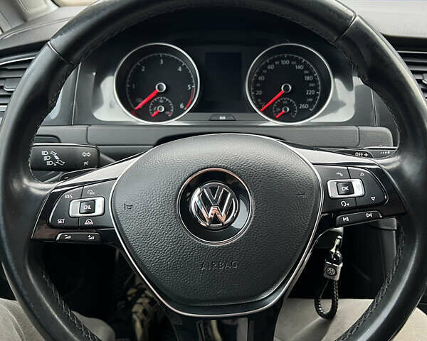 Білий Фольксваген Гольф, об'ємом двигуна 1.6 л та пробігом 298 тис. км за 13800 $, фото 10 на Automoto.ua