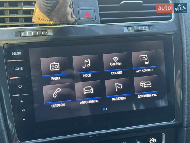 Белый Фольксваген Гольф, объемом двигателя 1.97 л и пробегом 220 тыс. км за 15999 $, фото 19 на Automoto.ua