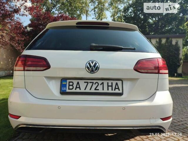 Білий Фольксваген Гольф, об'ємом двигуна 1.6 л та пробігом 213 тис. км за 14500 $, фото 38 на Automoto.ua