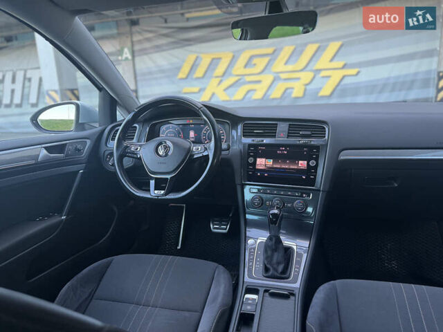 Белый Фольксваген Гольф, объемом двигателя 1.97 л и пробегом 352 тыс. км за 14999 $, фото 28 на Automoto.ua