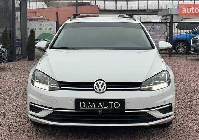 Білий Фольксваген Гольф, об'ємом двигуна 1.6 л та пробігом 281 тис. км за 11600 $, фото 2 на Automoto.ua
