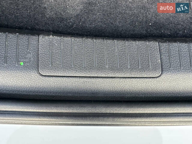 Білий Фольксваген Гольф, об'ємом двигуна 2 л та пробігом 199 тис. км за 17200 $, фото 17 на Automoto.ua