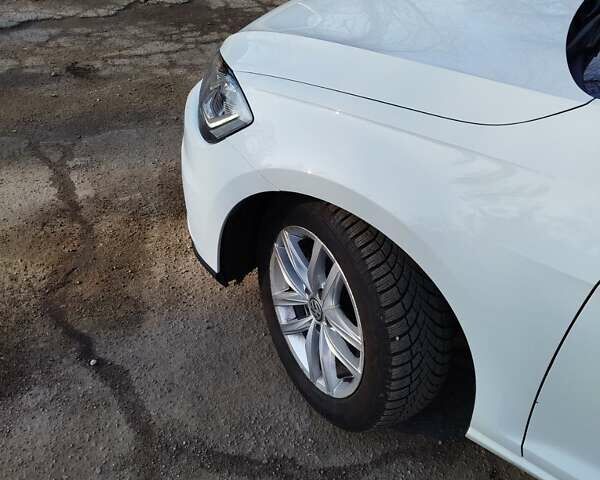 Білий Фольксваген Гольф, об'ємом двигуна 1.6 л та пробігом 248 тис. км за 11999 $, фото 11 на Automoto.ua