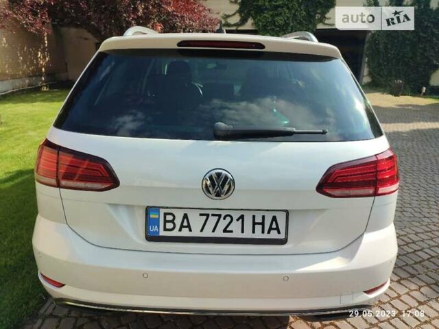 Білий Фольксваген Гольф, об'ємом двигуна 1.6 л та пробігом 213 тис. км за 14500 $, фото 36 на Automoto.ua