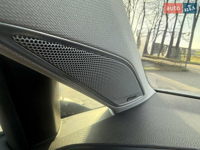 Белый Фольксваген Гольф, объемом двигателя 1.6 л и пробегом 166 тыс. км за 14250 $, фото 43 на Automoto.ua