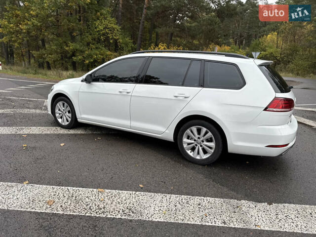 Белый Фольксваген Гольф, объемом двигателя 1.8 л и пробегом 191 тыс. км за 14200 $, фото 5 на Automoto.ua