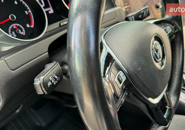 Белый Фольксваген Гольф, объемом двигателя 1.97 л и пробегом 212 тыс. км за 16900 $, фото 29 на Automoto.ua