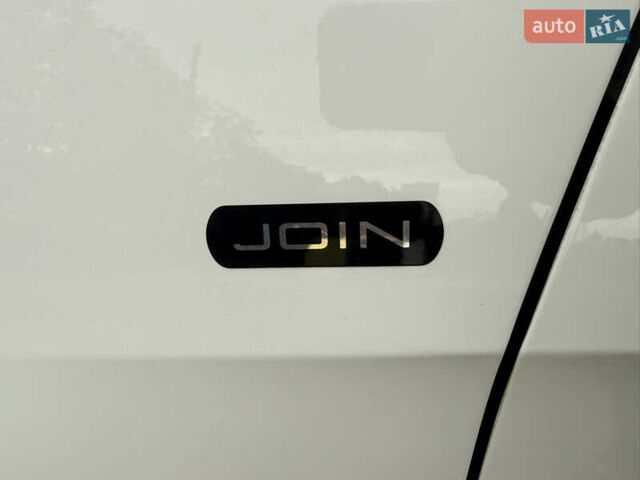 Белый Фольксваген Гольф, объемом двигателя 2 л и пробегом 184 тыс. км за 15250 $, фото 49 на Automoto.ua