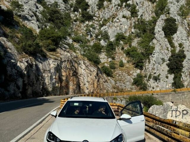 Білий Фольксваген Гольф, об'ємом двигуна 2 л та пробігом 222 тис. км за 20300 $, фото 2 на Automoto.ua