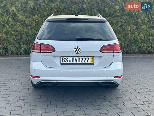 Білий Фольксваген Гольф, об'ємом двигуна 2 л та пробігом 214 тис. км за 15400 $, фото 7 на Automoto.ua