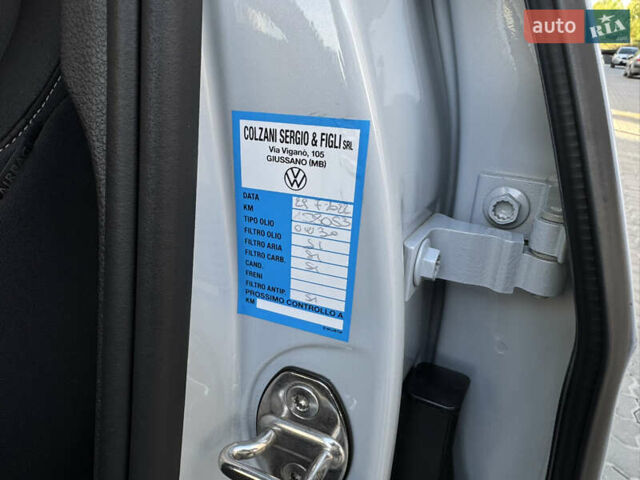 Белый Фольксваген Гольф, объемом двигателя 1.6 л и пробегом 195 тыс. км за 13499 $, фото 32 на Automoto.ua