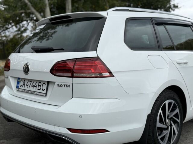 Белый Фольксваген Гольф, объемом двигателя 2 л и пробегом 252 тыс. км за 13800 $, фото 13 на Automoto.ua