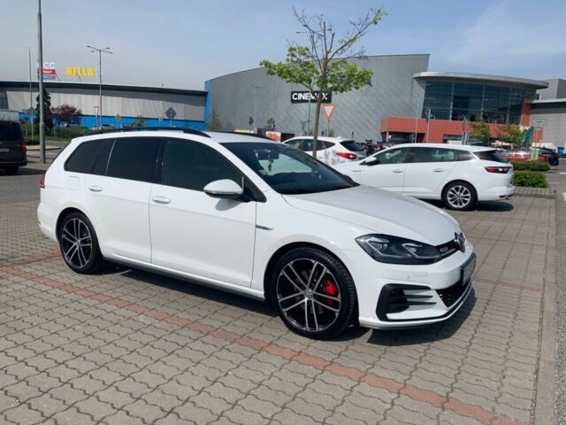 Білий Фольксваген Гольф, об'ємом двигуна 2 л та пробігом 222 тис. км за 20300 $, фото 1 на Automoto.ua