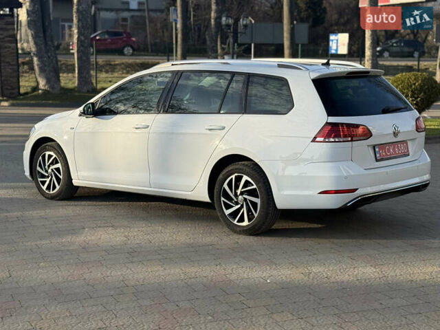 Белый Фольксваген Гольф, объемом двигателя 1.6 л и пробегом 166 тыс. км за 14250 $, фото 25 на Automoto.ua