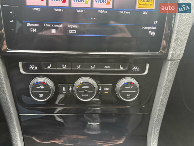 Белый Фольксваген Гольф, объемом двигателя 2 л и пробегом 184 тыс. км за 15250 $, фото 40 на Automoto.ua