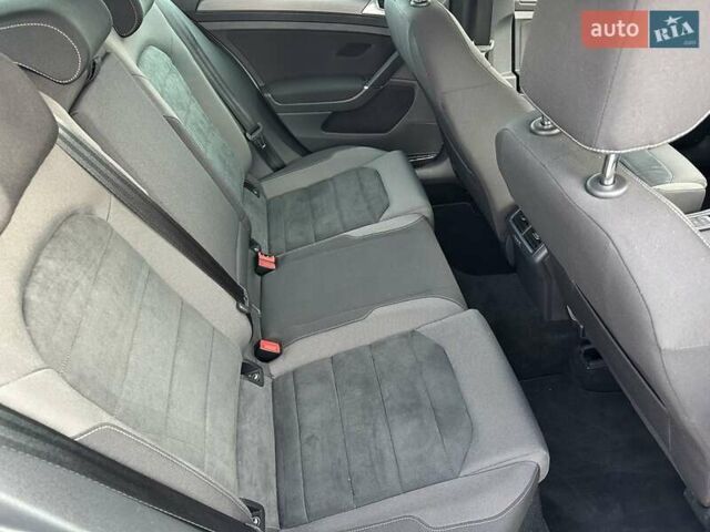 Білий Фольксваген Гольф, об'ємом двигуна 2 л та пробігом 214 тис. км за 15400 $, фото 42 на Automoto.ua