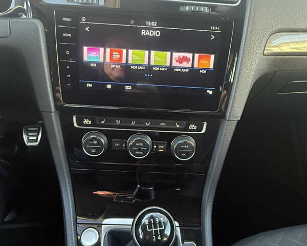 Белый Фольксваген Гольф, объемом двигателя 1.6 л и пробегом 166 тыс. км за 14250 $, фото 37 на Automoto.ua