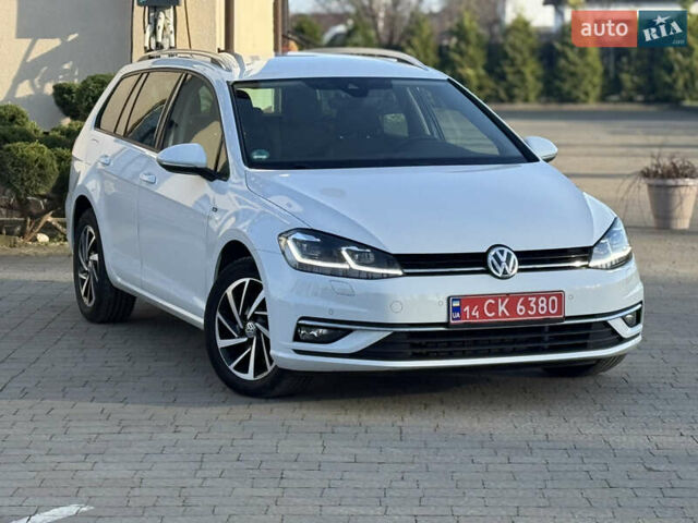 Белый Фольксваген Гольф, объемом двигателя 1.6 л и пробегом 166 тыс. км за 14250 $, фото 6 на Automoto.ua
