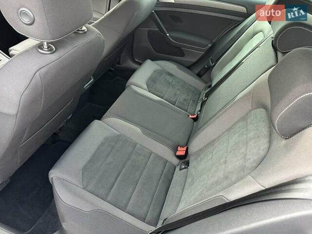 Белый Фольксваген Гольф, объемом двигателя 2 л и пробегом 209 тыс. км за 15500 $, фото 42 на Automoto.ua