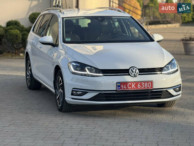 Белый Фольксваген Гольф, объемом двигателя 1.6 л и пробегом 166 тыс. км за 14250 $, фото 23 на Automoto.ua
