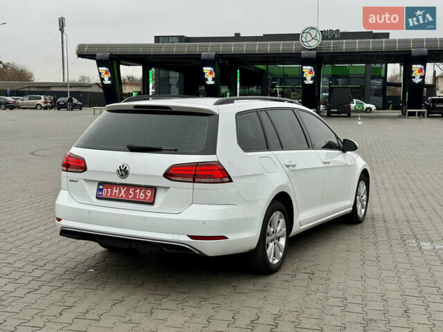 Білий Фольксваген Гольф, об'ємом двигуна 1.6 л та пробігом 217 тис. км за 12800 $, фото 10 на Automoto.ua