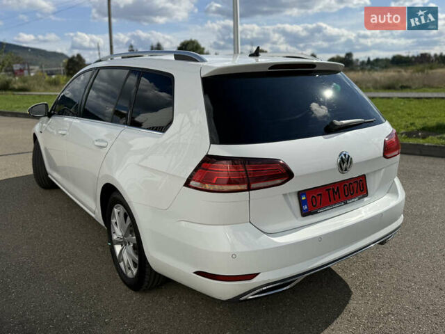 Белый Фольксваген Гольф, объемом двигателя 1.97 л и пробегом 280 тыс. км за 15850 $, фото 5 на Automoto.ua