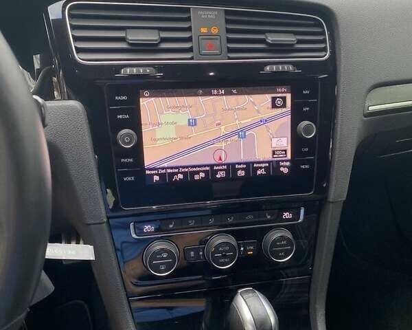 Білий Фольксваген Гольф, об'ємом двигуна 2 л та пробігом 222 тис. км за 20300 $, фото 8 на Automoto.ua