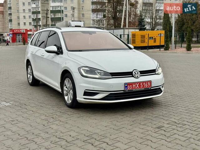 Білий Фольксваген Гольф, об'ємом двигуна 1.6 л та пробігом 217 тис. км за 12800 $, фото 7 на Automoto.ua