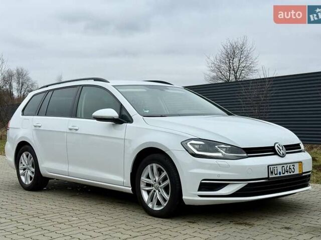 Білий Фольксваген Гольф, об'ємом двигуна 1.6 л та пробігом 159 тис. км за 13950 $, фото 2 на Automoto.ua