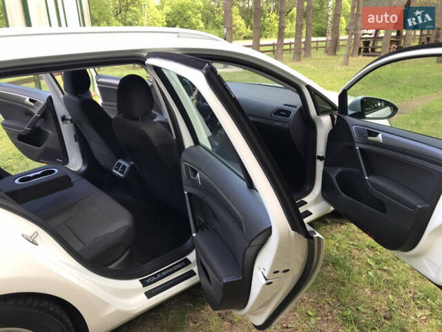 Білий Фольксваген Гольф, об'ємом двигуна 1.8 л та пробігом 136 тис. км за 15700 $, фото 18 на Automoto.ua