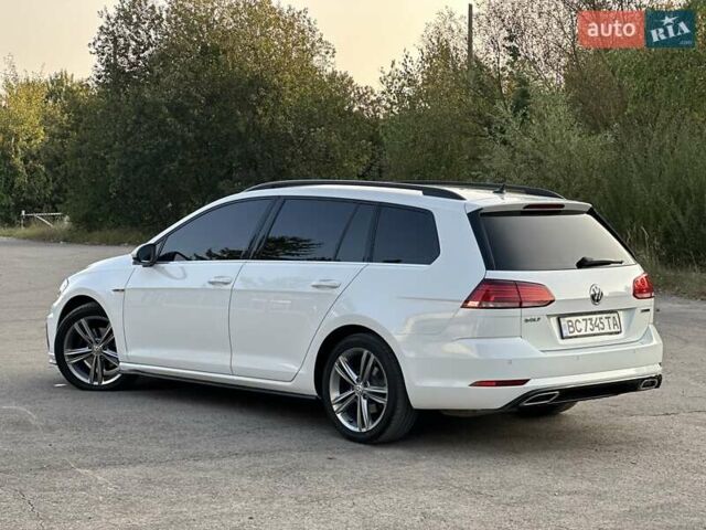 Белый Фольксваген Гольф, объемом двигателя 1.97 л и пробегом 233 тыс. км за 16750 $, фото 15 на Automoto.ua