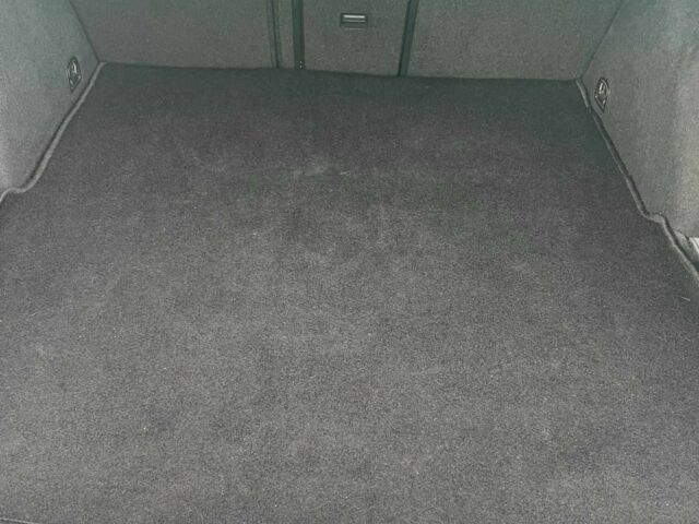 Белый Фольксваген Гольф, объемом двигателя 2 л и пробегом 227 тыс. км за 19700 $, фото 10 на Automoto.ua